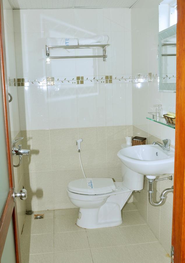 Camry Hotel Đà Nẵng Exterior foto
