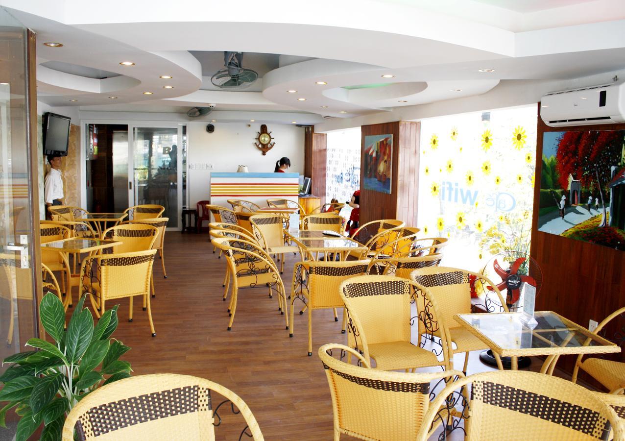 Camry Hotel Đà Nẵng Exterior foto